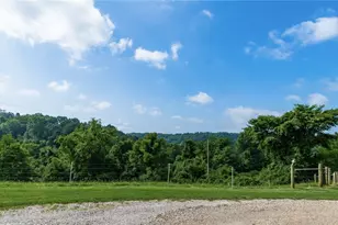 62496 Leatherwood Rd, Cambridge, OH 43725 - Photo 5