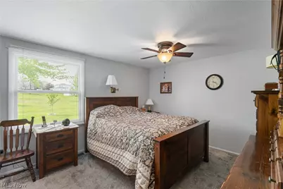 4506 Honeysuckle Drive, Green, OH 44720 - Photo 13