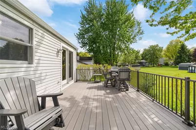 4506 Honeysuckle Drive, Green, OH 44720 - Photo 29