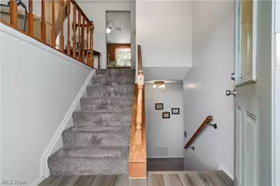 4506 Honeysuckle Dr, Green, OH 44720 - Photo 3