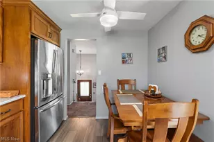 4506 Honeysuckle Dr, Green, OH 44720 - Photo 11