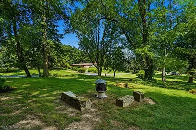 671 S Sheraton Drive, Akron, OH 44319 - Photo 47