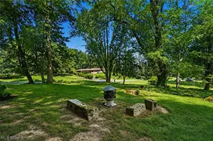 671 S sheraton Dr, Akron, OH 44319 - Photo 47
