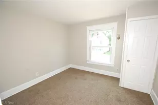 360 W Delason Ave, Youngstown, OH 44511 - Photo 9