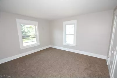 360 W Delason Avenue, Youngstown, OH 44511 - Photo 11