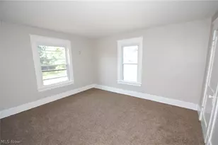 360 W Delason Ave, Youngstown, OH 44511 - Photo 11