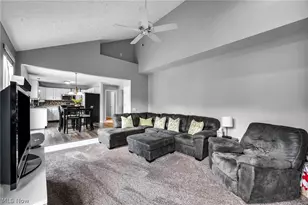 1174 Brittany Blvd, Akron, OH 44312 - Photo 3