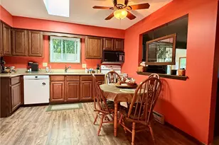 853 Alameda Ave, Sheffield Lake, OH 44054 - Photo 11