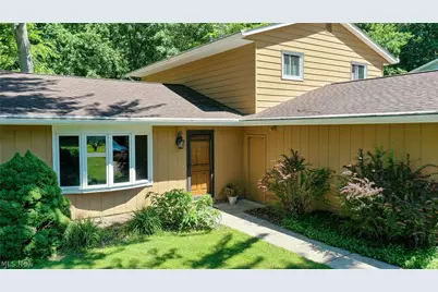 853 Alameda Avenue, Sheffield Lake, OH 44054 - Photo 5