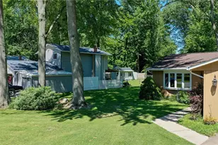853 Alameda Ave, Sheffield Lake, OH 44054 - Photo 33
