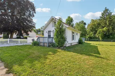 174 Yonker Street, Barberton, OH 44203 - Photo 3