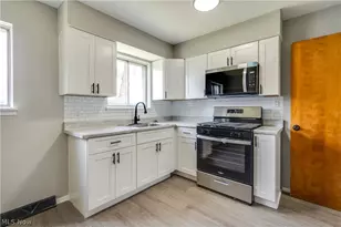 4436 E 158th St, Loveland, OH 44128 - Photo 9