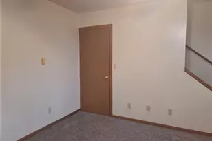 6 Sunrise Dr, Cambridge, OH 43725 - Photo 5