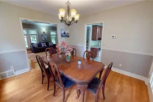 16713 Lomond Blvd, Huber Heights, OH 44120 - Photo 9