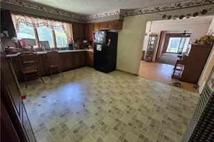 151 Cleveland Ct, Andover, OH 44003 - Photo 3