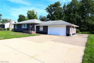 164 Sipple Ave, Amherst, OH 44001 - Photo 3