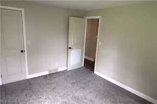 164 Sipple Ave, Amherst, OH 44001 - Photo 9