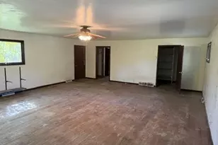 943 Worden Rd, Wickliffe, OH 44092 - Photo 11