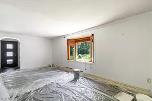 1219 Midland Ave, New Franklin, OH 44203 - Photo 7