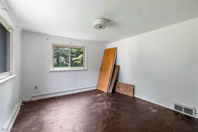 1219 Midland Avenue, New Franklin, OH 44203 - Photo 15