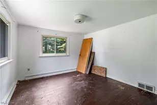 1219 Midland Ave, New Franklin, OH 44203 - Photo 15