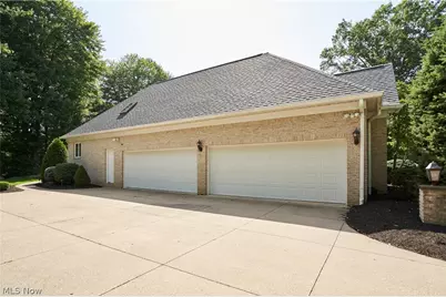 3740 Winterberry Drive, Akron, OH 44333 - Photo 43