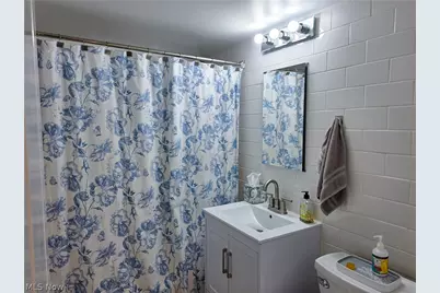 11820 Edgewater Drive #608, Oakwood, OH 44107 - Photo 19