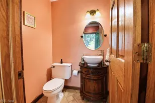 8252 Plains Rd, Mentor, OH 44060 - Photo 15