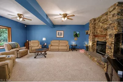 8252 Plains Road, Mentor, OH 44060 - Photo 17