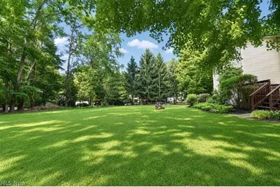 8252 Plains Road, Mentor, OH 44060 - Photo 9