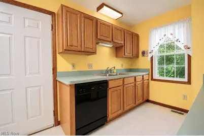 8252 Plains Road, Mentor, OH 44060 - Photo 45