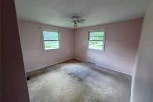 1333 Clarence St NW, Uniontown, OH 44685 - Photo 9