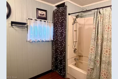 436 Loomis Avenue, Cuyahoga Falls, OH 44221 - Photo 13