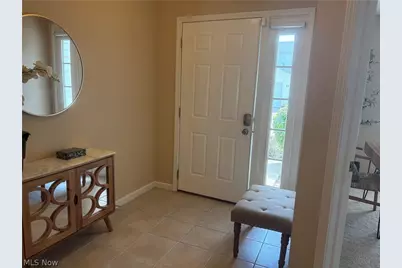 424 Harbor Ridge Lane, Fairport Harbor, OH 44077 - Photo 5