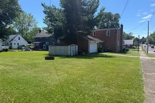 1810 Parkway Blvd, Alliance, OH 44601 - Photo 5
