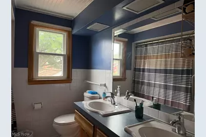 1810 Parkway Boulevard, Alliance, OH 44601 - Photo 19
