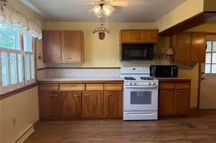 1810 Parkway Blvd, Alliance, OH 44601 - Photo 9