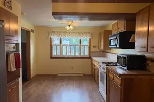 1810 Parkway Blvd, Alliance, OH 44601 - Photo 11