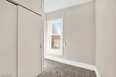 941 Carnegie Avenue, Akron, OH 44314 - Photo 11