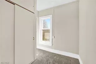 941 Carnegie Ave, Akron, OH 44314 - Photo 11
