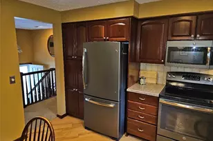 8162 Mona St SW, Navarre, OH 44662 - Photo 11
