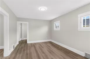 170 N Richview Ave, Youngstown, OH 44509 - Photo 9