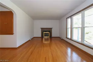 2497 Rosewae Dr, Youngstown, OH 44511 - Photo 3