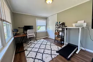 29963 Phillips Ave, Wickliffe, OH 44092 - Photo 11