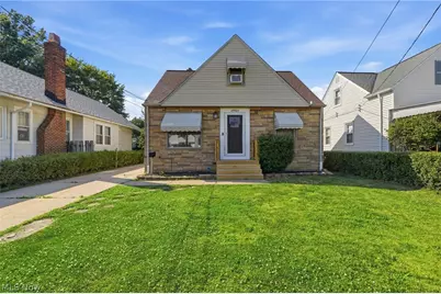 29963 Phillips Avenue, Wickliffe, OH 44092 - Photo 1
