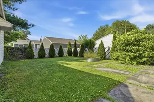 29963 Phillips Ave, Wickliffe, OH 44092 - Photo 33