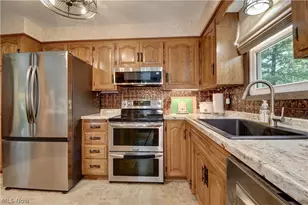 3931 Clay Dr NE, Dover, OH 44622 - Photo 11