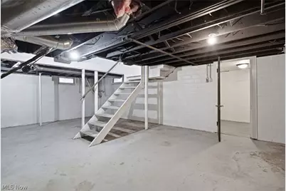 323 Denison Avenue, Elyria, OH 44035 - Photo 37