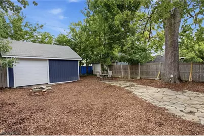 323 Denison Avenue, Elyria, OH 44035 - Photo 43