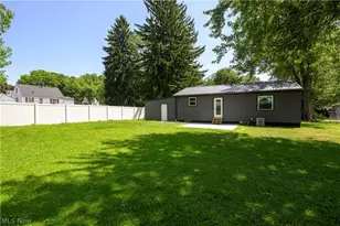 519 W Fike Ave, Orrville, OH 44667 - Photo 5